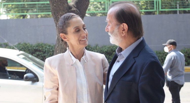 Sheinbaum sale en defensa de Epigmenio Ibarra por pleito con Alito