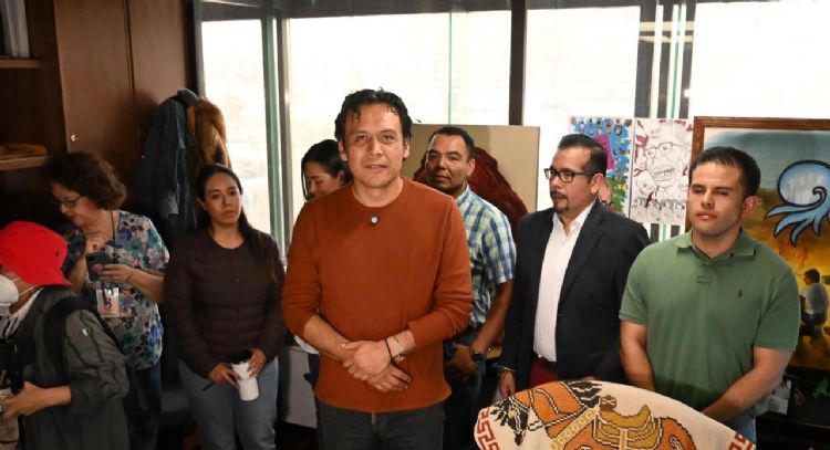 Nueva Derecha exige a la SEP revisar los libros de texto impulsados por Marx Arriaga