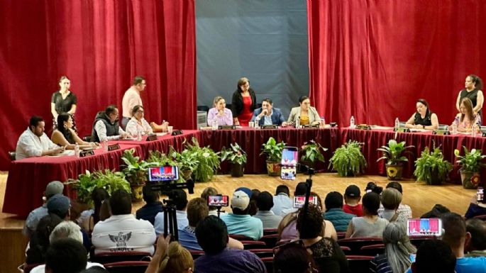 Alcalde de Cuautla dirige sesión de Cabildo presuntamente en estado de ebriedad (Video)