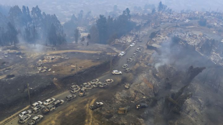 Incendios forestales consumen más de mil hectáreas en Chile y provocan evacuaciones