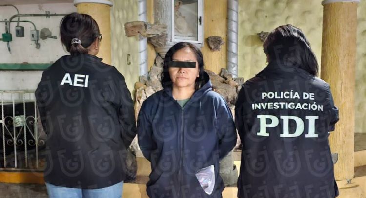 Procesan a Gabriela, mujer acusada de arrastrar y matar con su auto a un motociclista en Iztapalapa