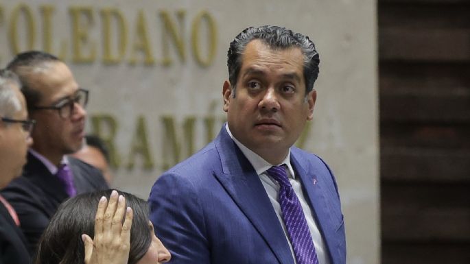 Gutiérrez Luna se lanza contra el “lanón” que recibirán consejeros del INE; le responde Dania Ravel