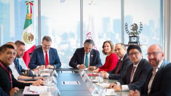 Firma Américo convenio con secretario de Economía para impulsar Polo de Desarrollo para el Bienestar