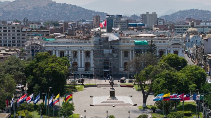 Cuatro legisladores poco conocidos buscan convertirse en nuevo presidente de Perú por sólo 5 meses