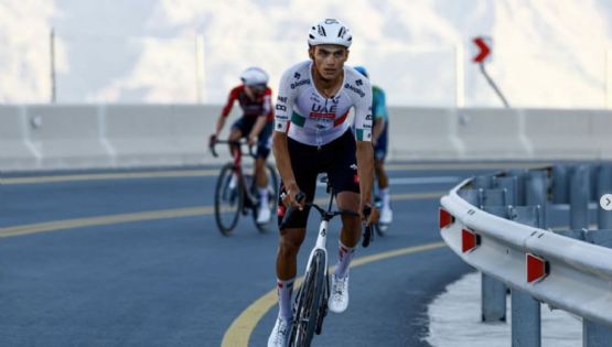 Isaac del Toro conserva el segundo lugar en el Tour de Emiratos Árabes Unidos