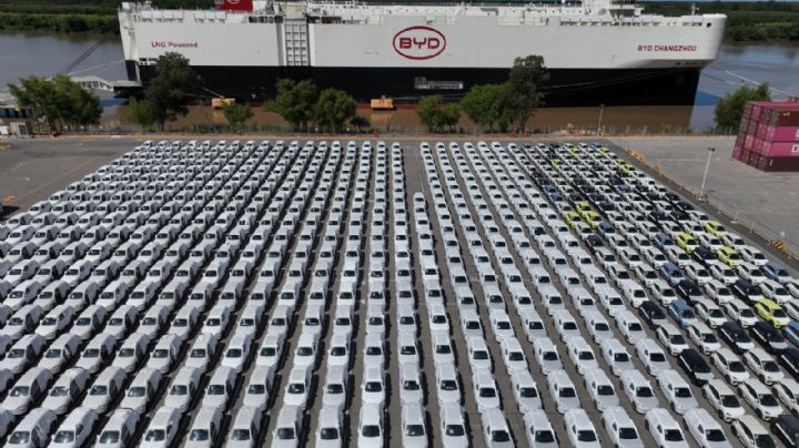 Inundada por productos chinos baratos, América Latina batalla para proteger sus industrias