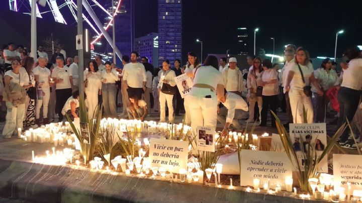 Exigen justicia por jóvenes asesinados frente a un antro de Puebla (Video)