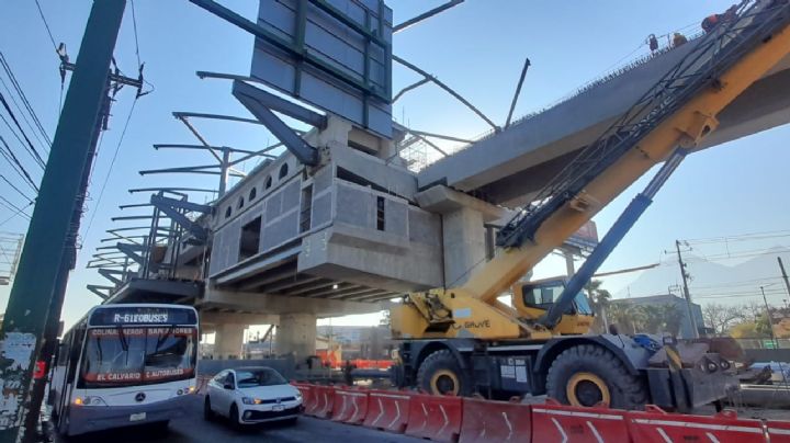 Monterrey, “bomba de tiempo” en movilidad: tarifas al alza y obras inconclusas para el Mundial