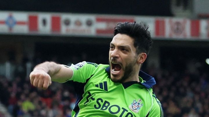 Raúl Jiménez anota doblete en la victoria 3-1 del Fulham vs. Sunderland (Videos)