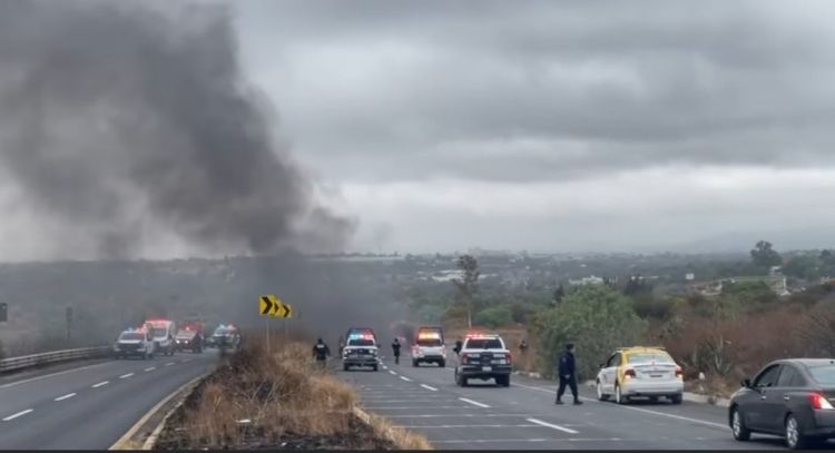 Incendian vehículos en Hidalgo tras abatimiento de “El Mencho”