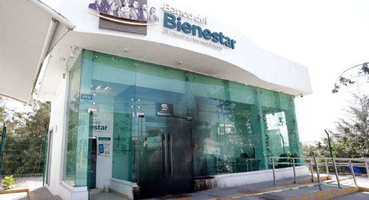 Puebla: reportan bloqueos, incendios en tiendas Oxxo y Banco Bienestar