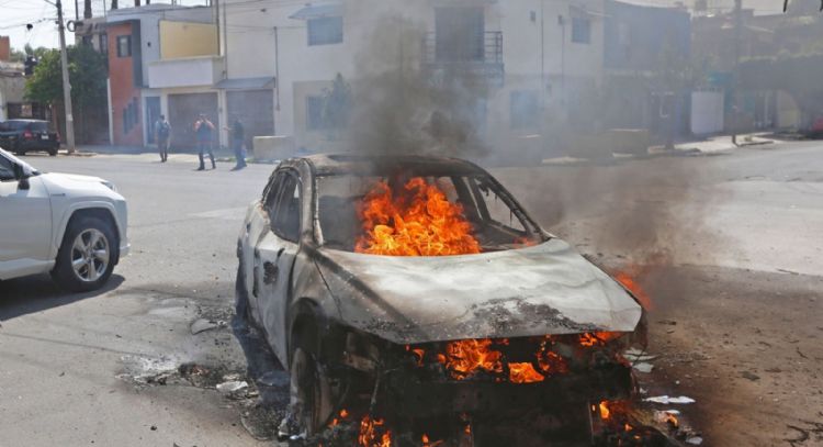 Al menos 25 detenidos por los disturbios tras la muerte de "El Mencho", líder del CJNG