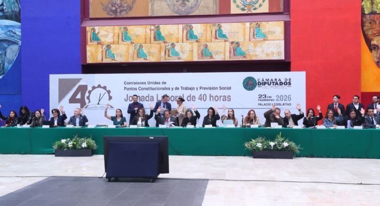 Reforma que reduce jornada laboral avanza en comisiones de la Cámara de Diputados