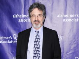 Robert Carradine, actor que participó en "Lizzie McGuire", se suicidó a los 71 años