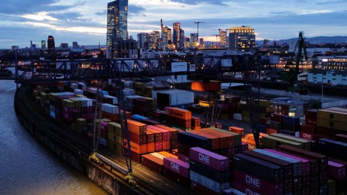 Fallo de la Corte Suprema contra los aranceles de Trump no pone fin al caos de política comercial