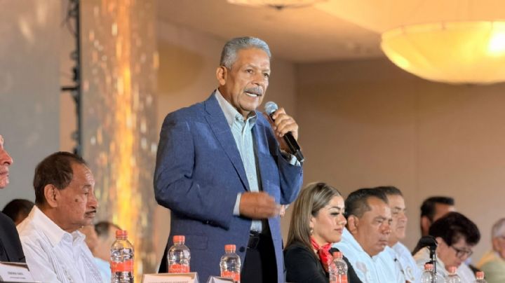 Tereso Medina asume la dirigencia nacional de la CTM