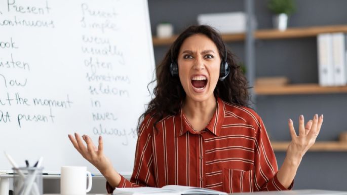 Madre golpea a maestra en kínder de Tizayuca tras acusaciones de amarrar y encerrar niños