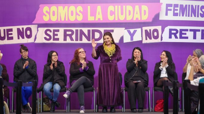 Brugada anunció alumbrado monumental en el Zócalo por el Día Internacional de la Mujer