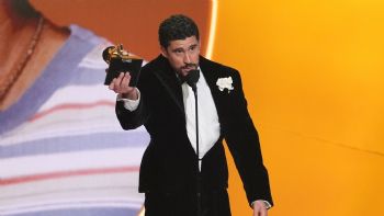 La Casa Blanca arremete contra Bad Bunny por sus críticas a las políticas migratorias en los Grammy