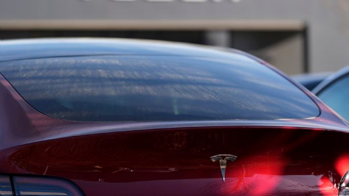 China prohibirá las manijas ocultas en autos a partir de 2027