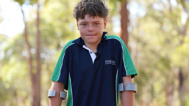 Niño de 13 años nada horas para salvar a su mamá y hermanos que quedaron a la deriva en el mar