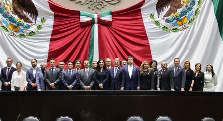 Legisladores de México y EU acuerdan intercambios para fortalecer la cooperacion bilateral