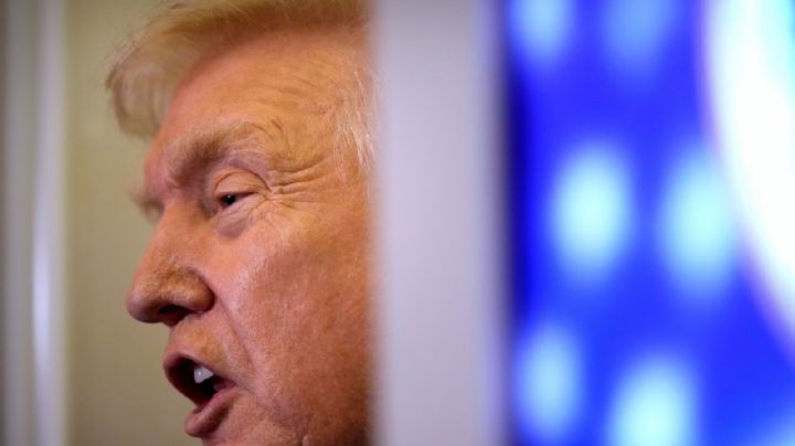 “Una bofetada en la cara de nuestro país”: Trump revienta contra el espectáculo de Bad Bunny