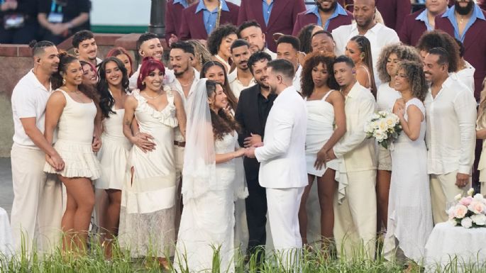 Sí, hubo una boda real durante el espectáculo de medio tiempo del Super Bowl de Bad Bunny