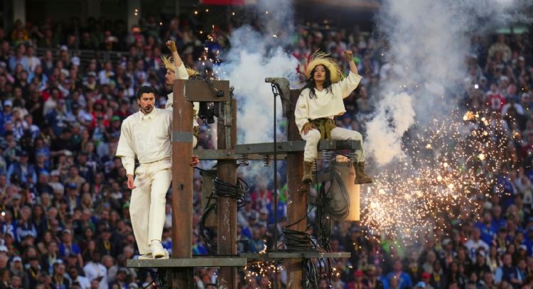 Bad Bunny rompe récord de audiencia con su espectáculo en el Super Bowl XL