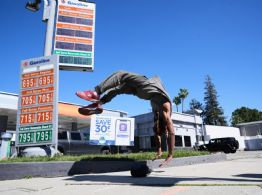 La guerra con Irán dispara precios de la gasolina en EU