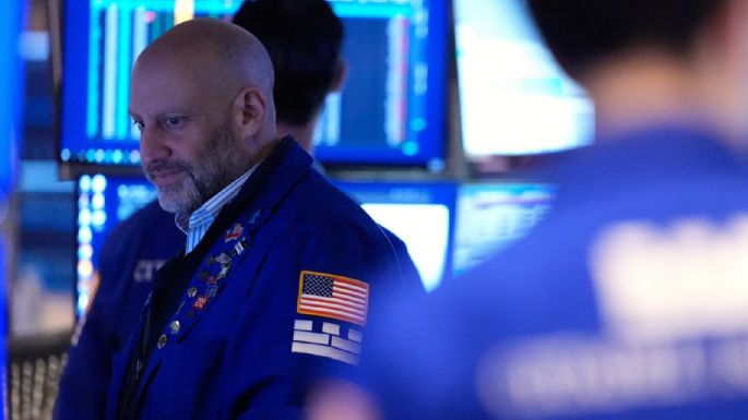 Regresa la calma a Wall Street y al mercado del petróleo tras oscilaciones ante la guerra con Irán