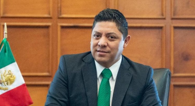 Ricardo Gallardo defiende posible candidatura de su esposa en SLP: "Eso no es nepotismo"