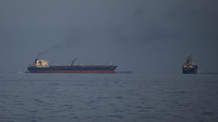 Trump propone una misión internacional para reabrir el estrecho de Ormuz