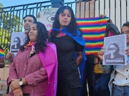 Protestan en Culiacán por fallo contra activista basado en capturas de WhatsApp