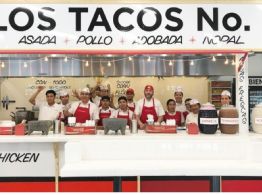 Turista alemán prueba salsa picante y demanda a taquería mexicana por 1.7 millones de pesos