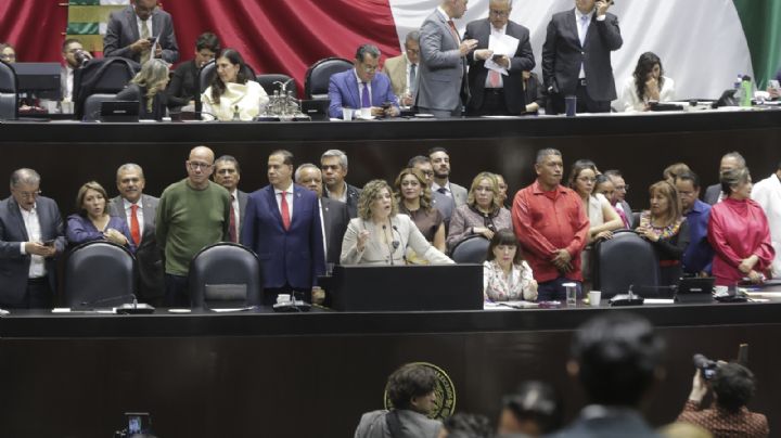 PT y Verde querían seguir nombrando plurinominales y rechazaban menos dinero a partidos: Sheinbaum