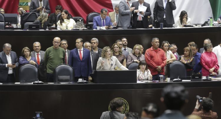 PT y Verde querían seguir nombrando plurinominales y rechazaban menos dinero a partidos: Sheinbaum