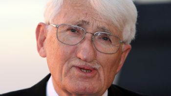 Murió el filósofo alemán Jürgen Habermas a los 96 años