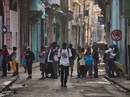 Díaz-Canel advierte de que "no habrá impunidad" para el vandalismo tras las protestas