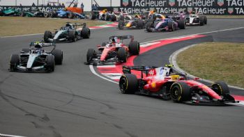 Kimi Antonelli logra su primera victoria en China y amplía el dominio de Mercedes en la F1