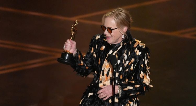 Amy Madigan gana el Oscar a mejor actriz de reparto por “La hora de la desaparición”
