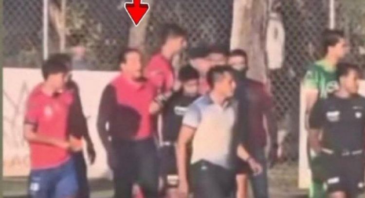 Alcalde de Autlán, Jalisco, agrede a cuerpo arbitral en la Liga Premier MX