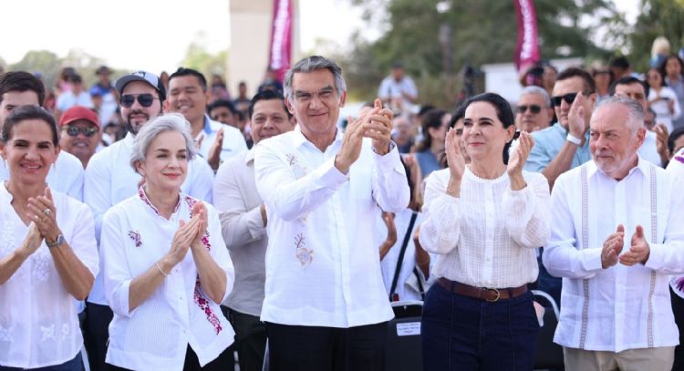 Américo y María de Villarreal reconocen la historia y el trabajo de las despicadoras de Tamaulipas