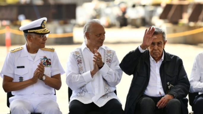 Pemex crea la Comisión Consultiva del Petróleo que será presidida por Cuauhtémoc Cárdenas