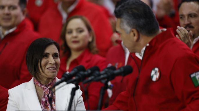 “Alito” Moreno presenta a los “Defensores de México”, coordinados por Rosario Robles