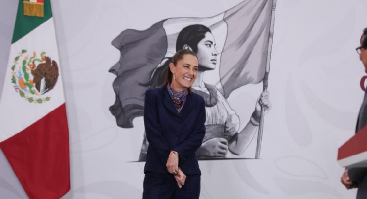 Sheinbaum achaca al "machismo" los ataques de la oposición sobre supuesta influencia de AMLO