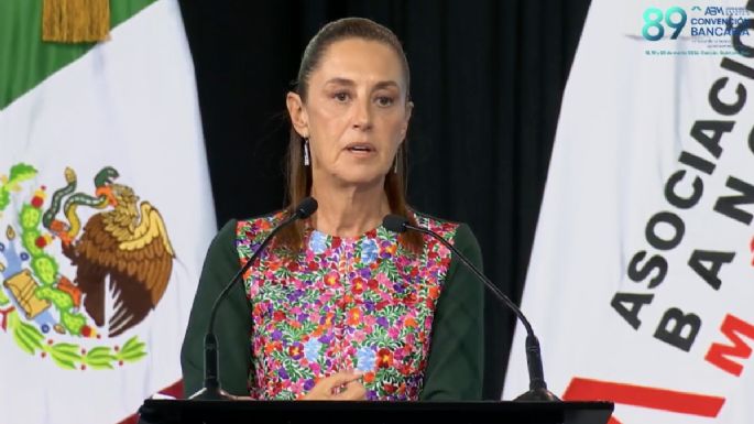 Sheinbaum admite ante banqueros que a México le falta crecer económicamente