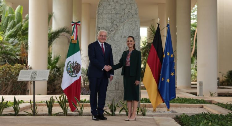 Sheinbaum recibe en Cancún al presidente de Alemania (Video)