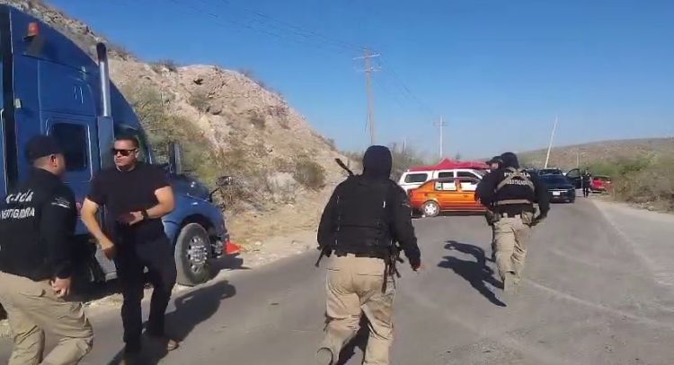 Detienen al menos a 40 integrantes del Frente Unido de Pueblos durante protesta en Durango