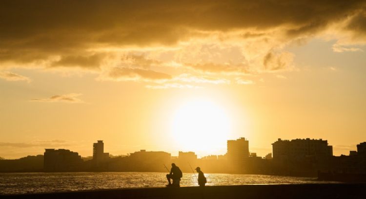 Comienza recuperación en Cuba tras colapso energético nacional